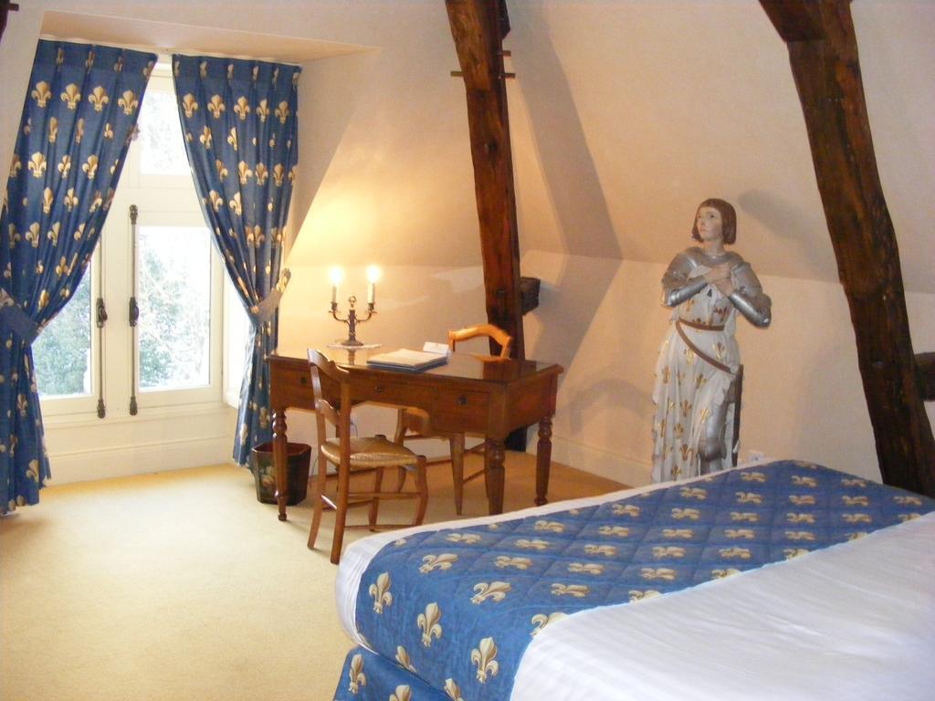 Domaine De Brou Hotel Noyant-de-Touraine Стая снимка