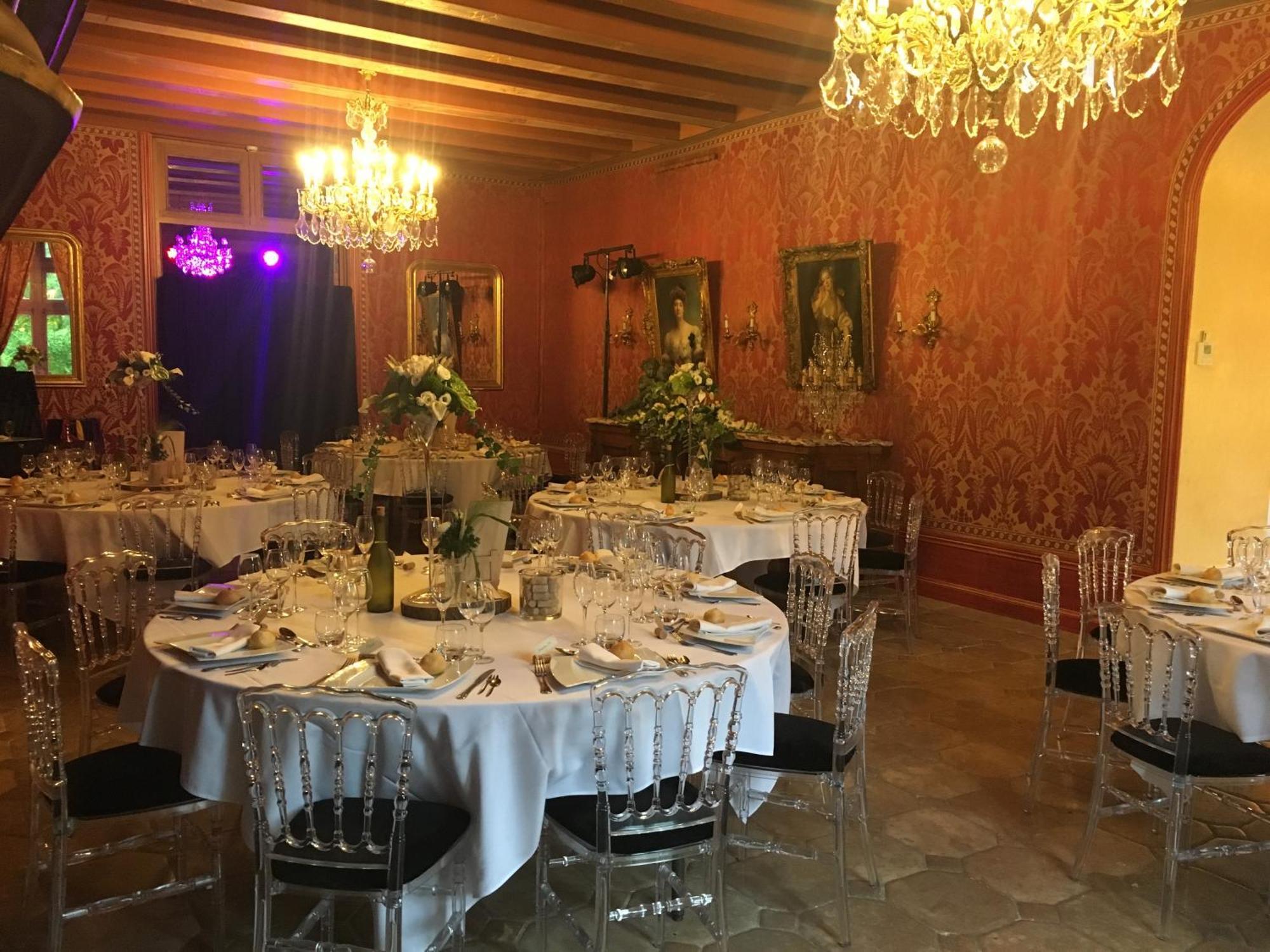 Domaine De Brou Hotel Noyant-de-Touraine Екстериор снимка