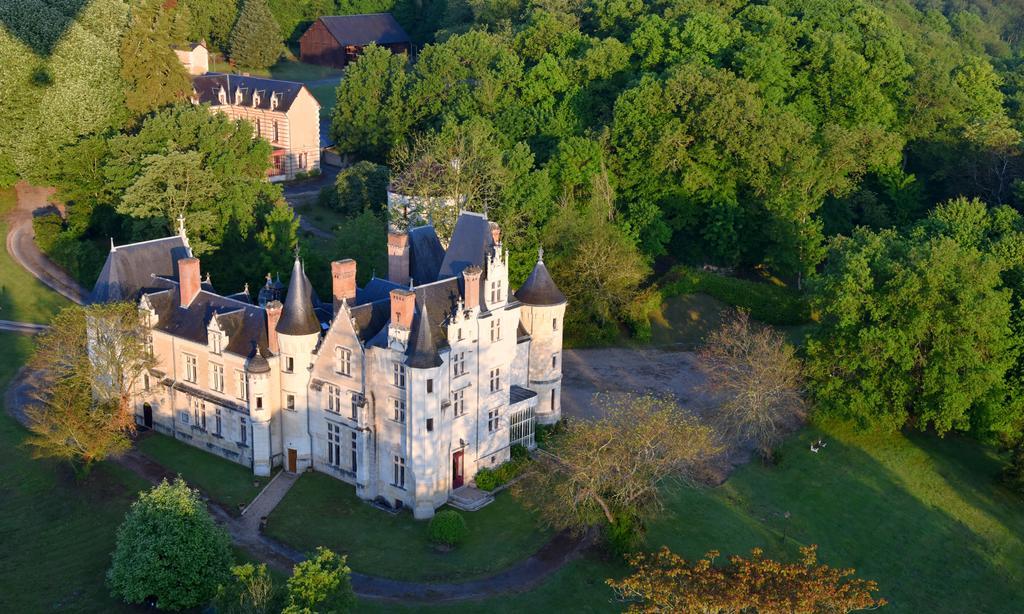 Domaine De Brou Hotel Noyant-de-Touraine Екстериор снимка