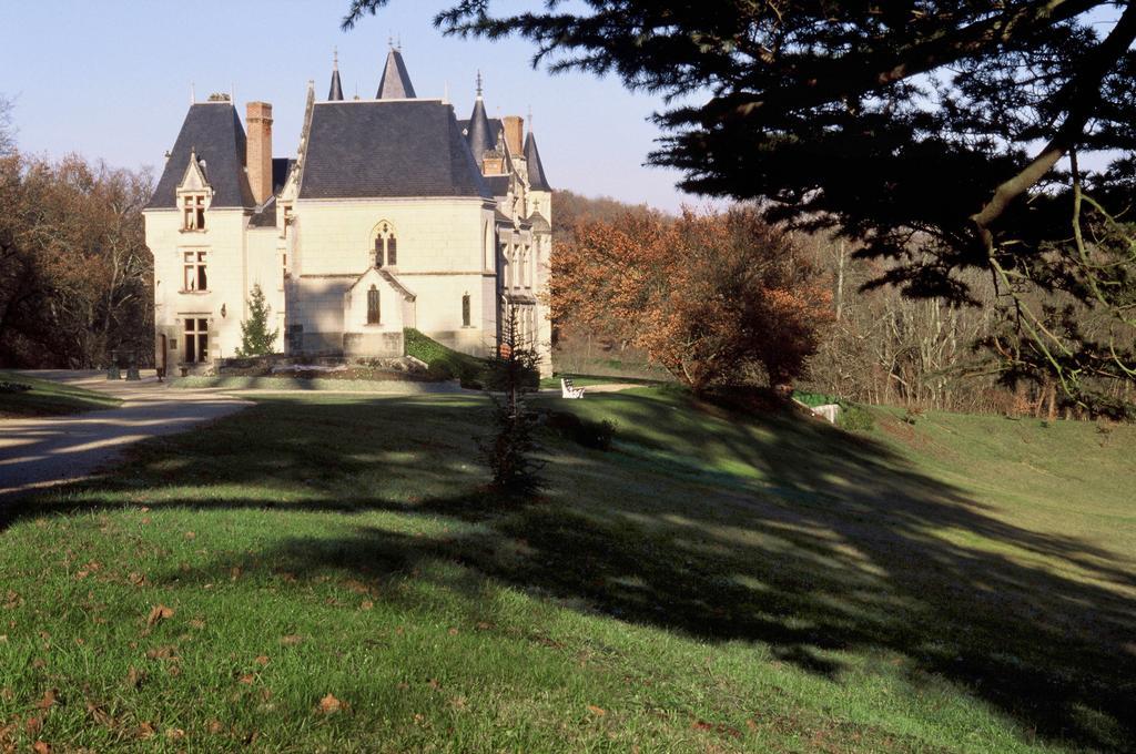 Domaine De Brou Hotel Noyant-de-Touraine Екстериор снимка