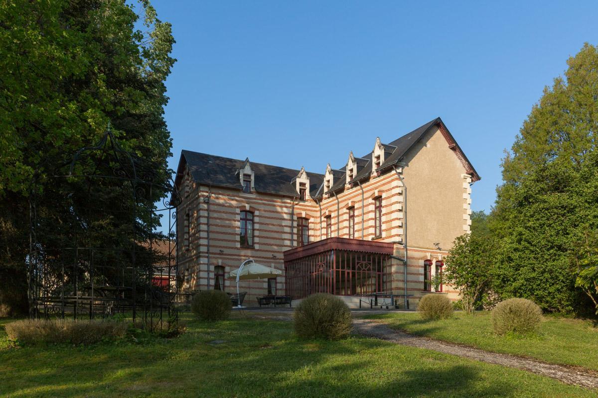 Domaine De Brou Hotel Noyant-de-Touraine Екстериор снимка
